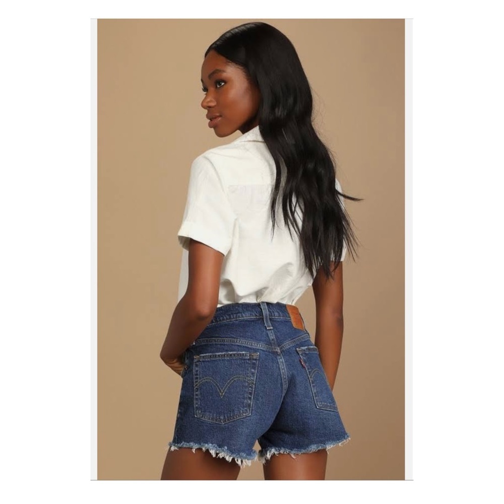 Levi’s 501 high rise denim shorts NWT 25 - Picture 2 of 9